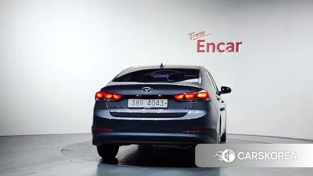 Hyundai Avante AD id 3766886 из Кореи 14