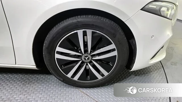 Mercedes-Benz A-Class W177 id 3577721 из Кореи 14