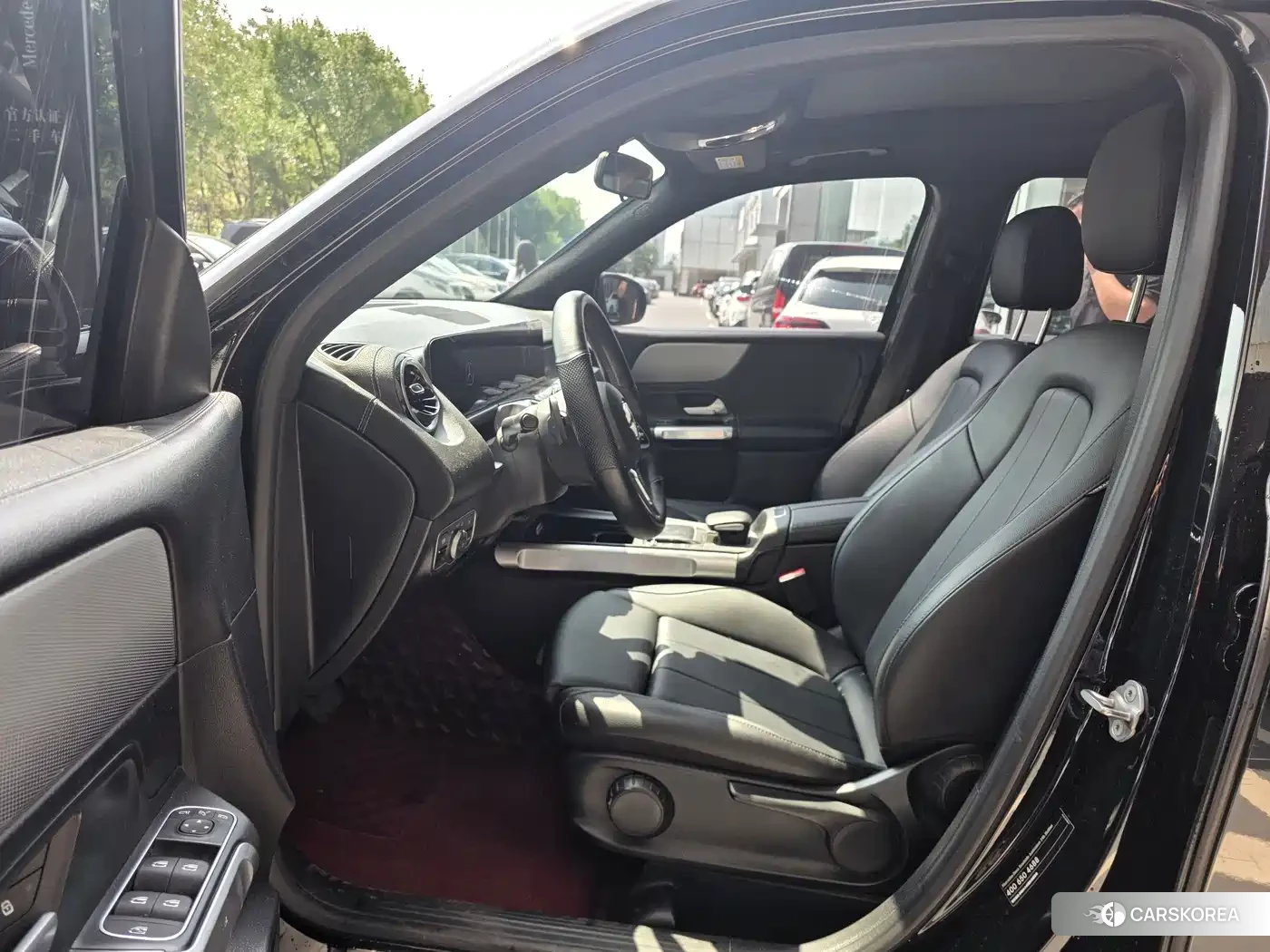 Mercedes-Benz GLB 2023 Черный из Китая, фото 4