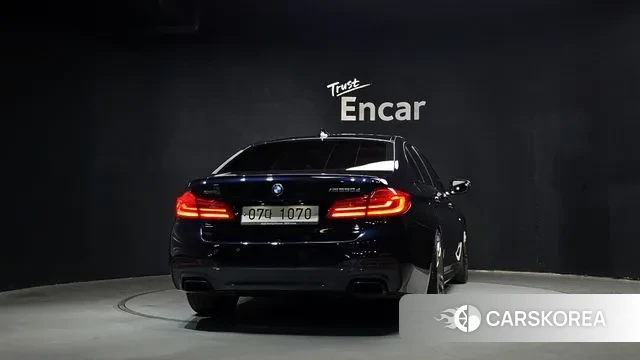 BMW 5 Series (G30) id 3568764 из Кореи 14