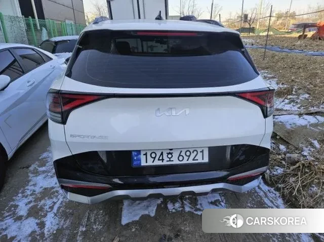 Kia Sportage 5th Generation 2022 Белый из Кореи, фото 4