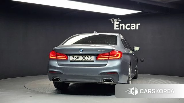 BMW 5 Series (G30) id 4587522 из Кореи 14