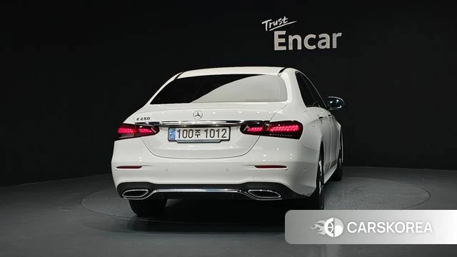 Mercedes-Benz E-Class W213 id 4494136 из Кореи 14
