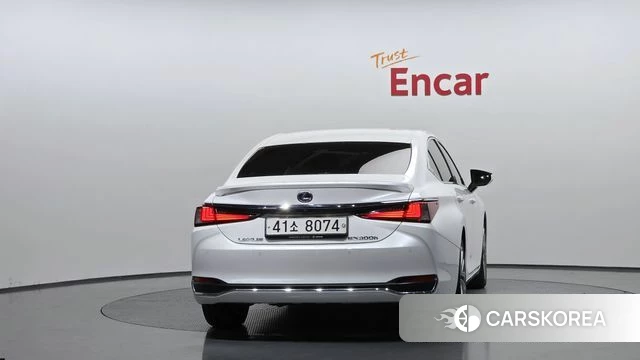 Lexus ES300h 7th generation id 3867325 из Кореи 14