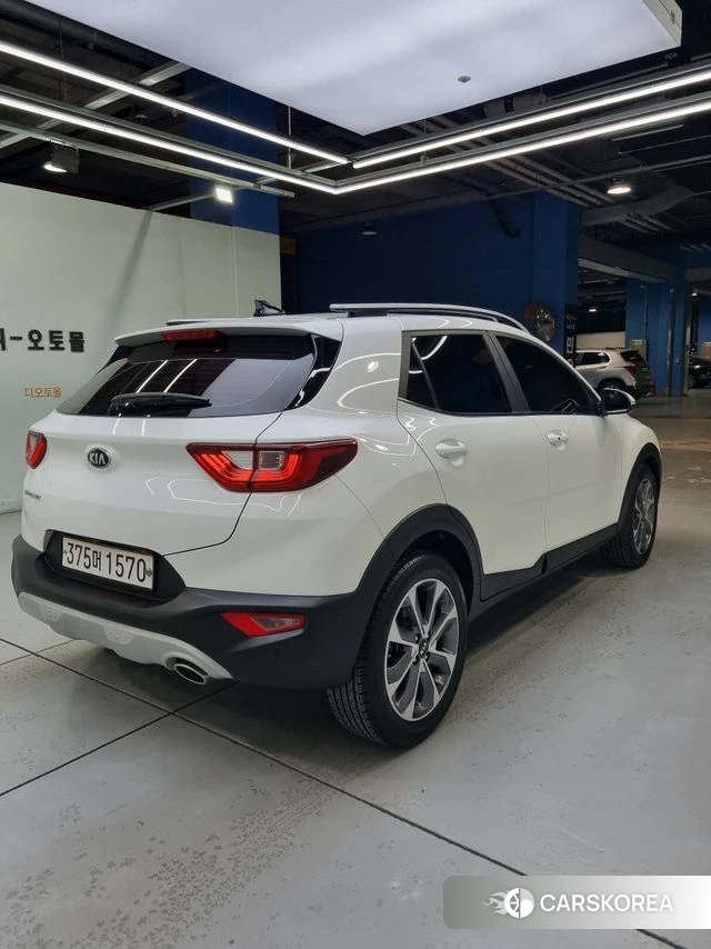 Kia Stonic id 3955384 из Кореи 14