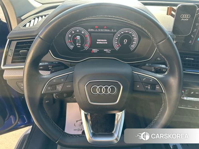 Audi Q5L id 4273311 из Китая 16