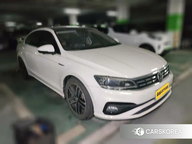 Volkswagen Lingdu 2021 Белый из Китая, фото 4