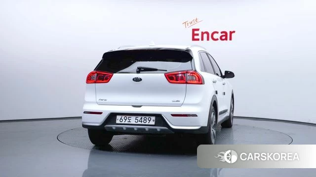 Kia Niro id 3845693 из Кореи 14