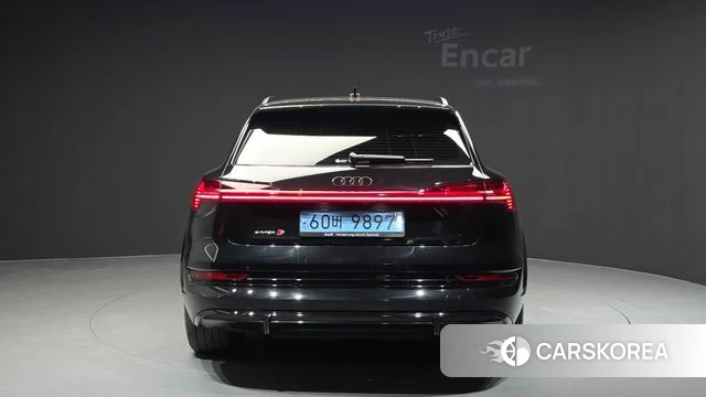 Audi e-Tron id 4463752 из Кореи 30