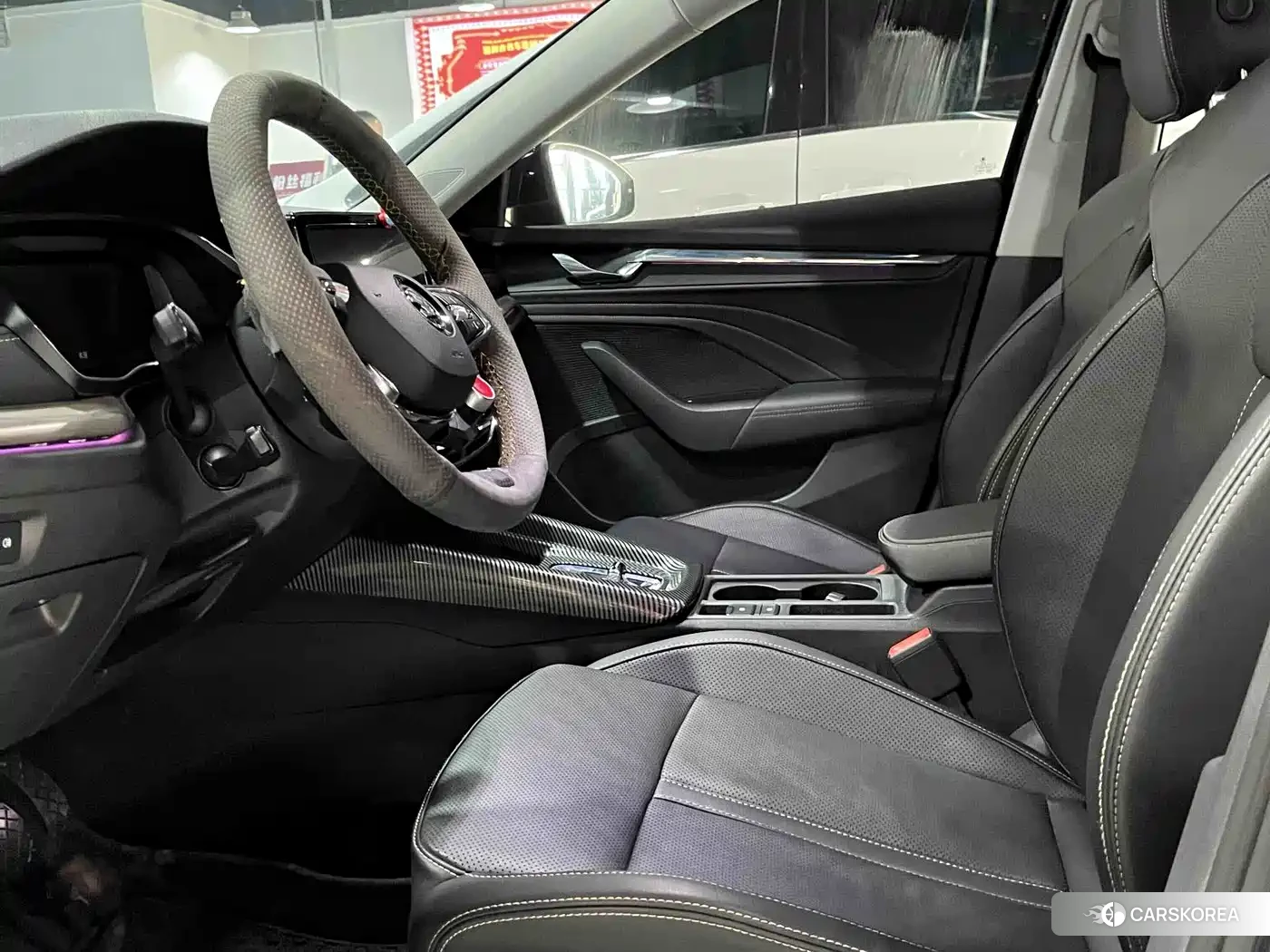 Skoda Octavia 2021 Черный из Китая, фото 4