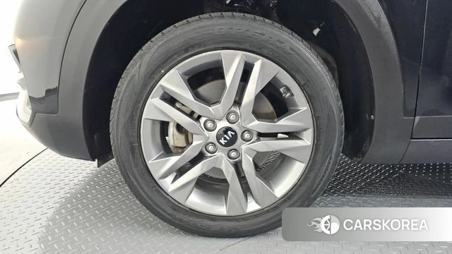 Kia Seltos id 4593747 из Кореи 23