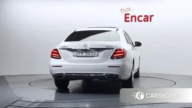 Mercedes-Benz E-Class W213 id 3494858 из Кореи 14