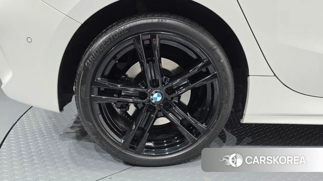 BMW 1 Series (F40) id 3922221 из Кореи 14