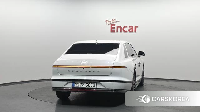 Hyundai Grandeur Hybrid (GN7) id 3838611 из Кореи 14