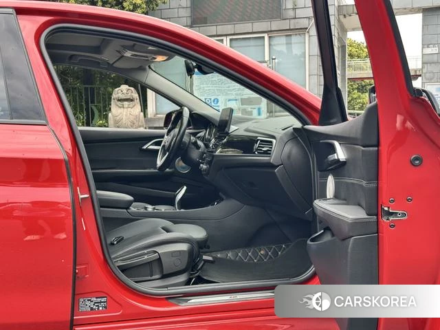 BMW 1 series 2021 Красный из Китая, фото 4