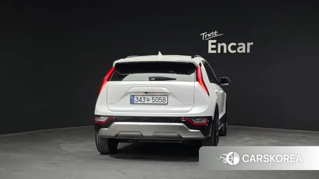 Kia Di Ol Nu Niro id 3581572 из Кореи 14