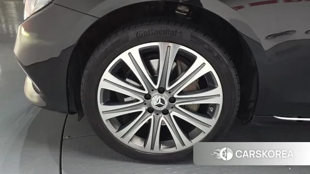 Mercedes-Benz E-Class W213 id 3454564 из Кореи 14