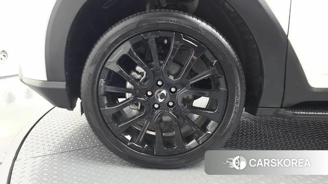 Ssangyong Torres id 4783945 из Кореи 28