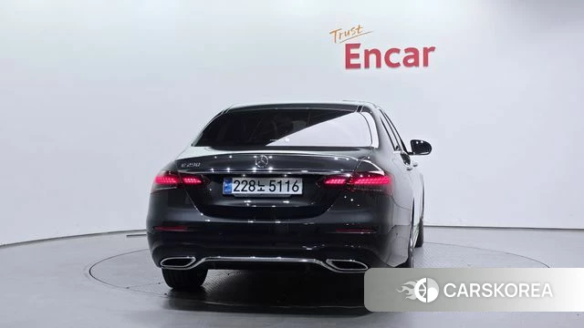 Mercedes-Benz E-Class W213 id 4428103 из Кореи 24