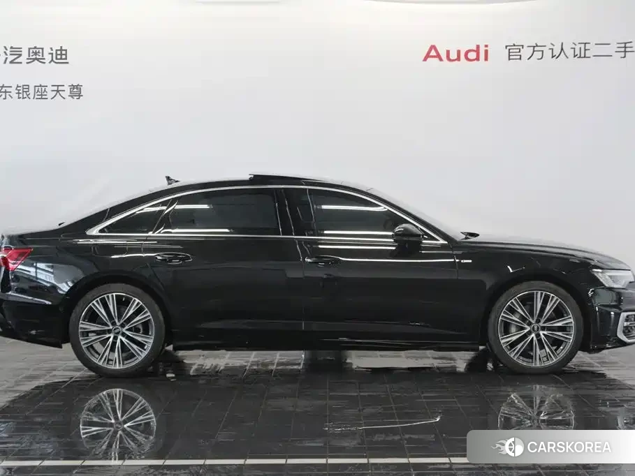 Audi A6L id 4644587 из Китая 9