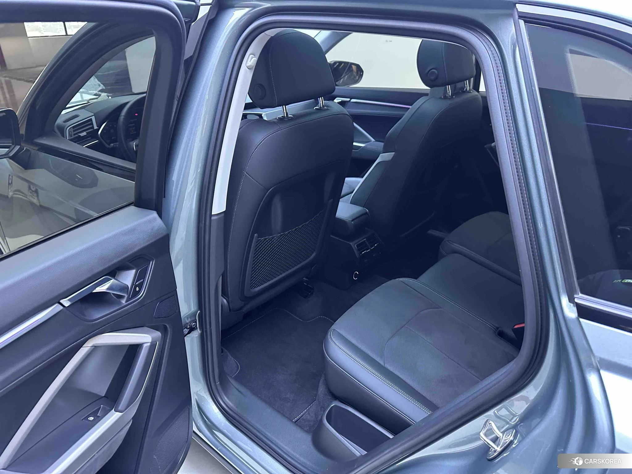 Audi Q3 id 4421103 из Китая 18