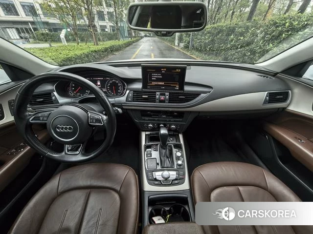 Audi A7 2018 Белый из Китая, фото 4