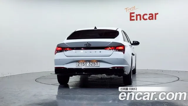 Hyundai Avante (CN7) id 2310176 из Кореи 14