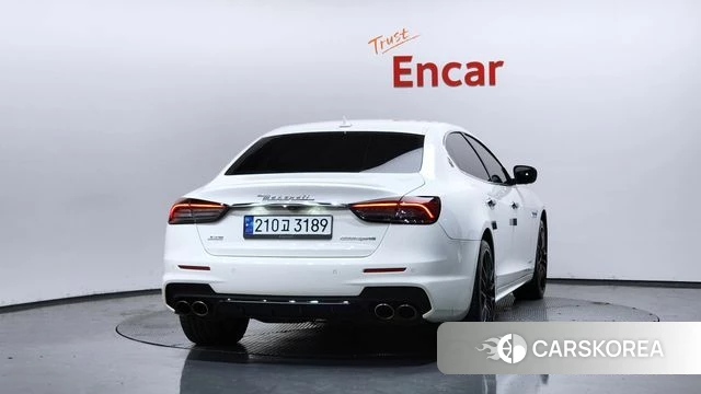 Maserati Quattroporte id 4638341 из Кореи 29