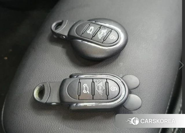 Mini Cooper 2022 Черный из Кореи, фото 4