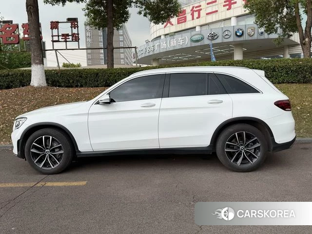 Mercedes-Benz GLC 2022 Белый из Китая, фото 4