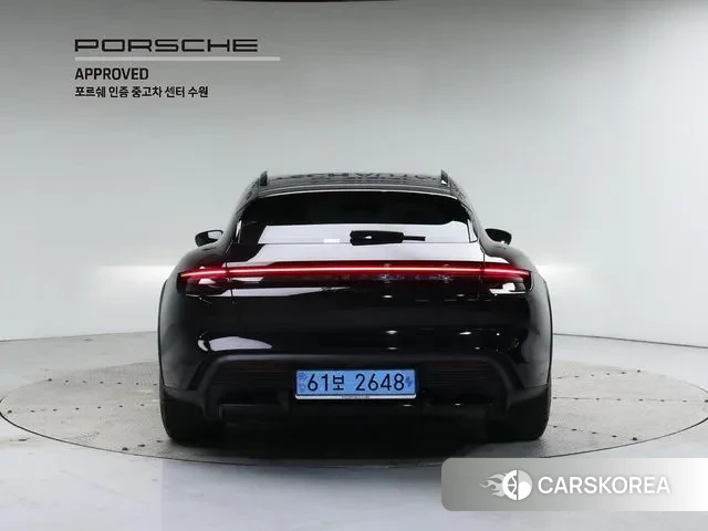 Porsche Taycan id 2423327 из Кореи 14