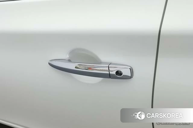 Nissan Xuan Yi id 4273141 из Китая 18