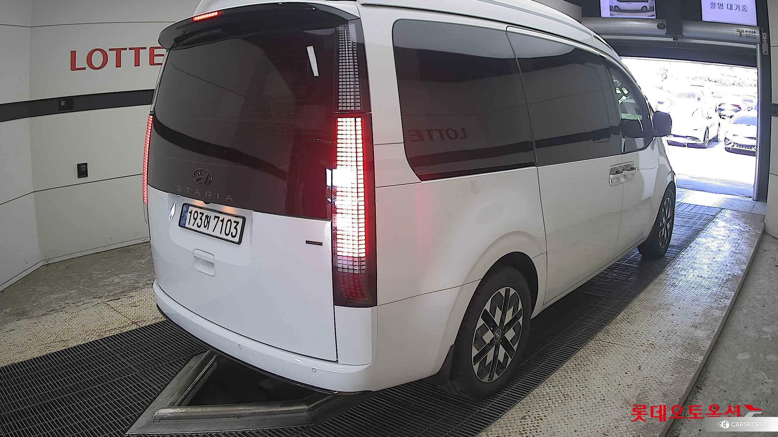 Hyundai STARIA LOUNGE Limousine id 4902533 из Кореи 31