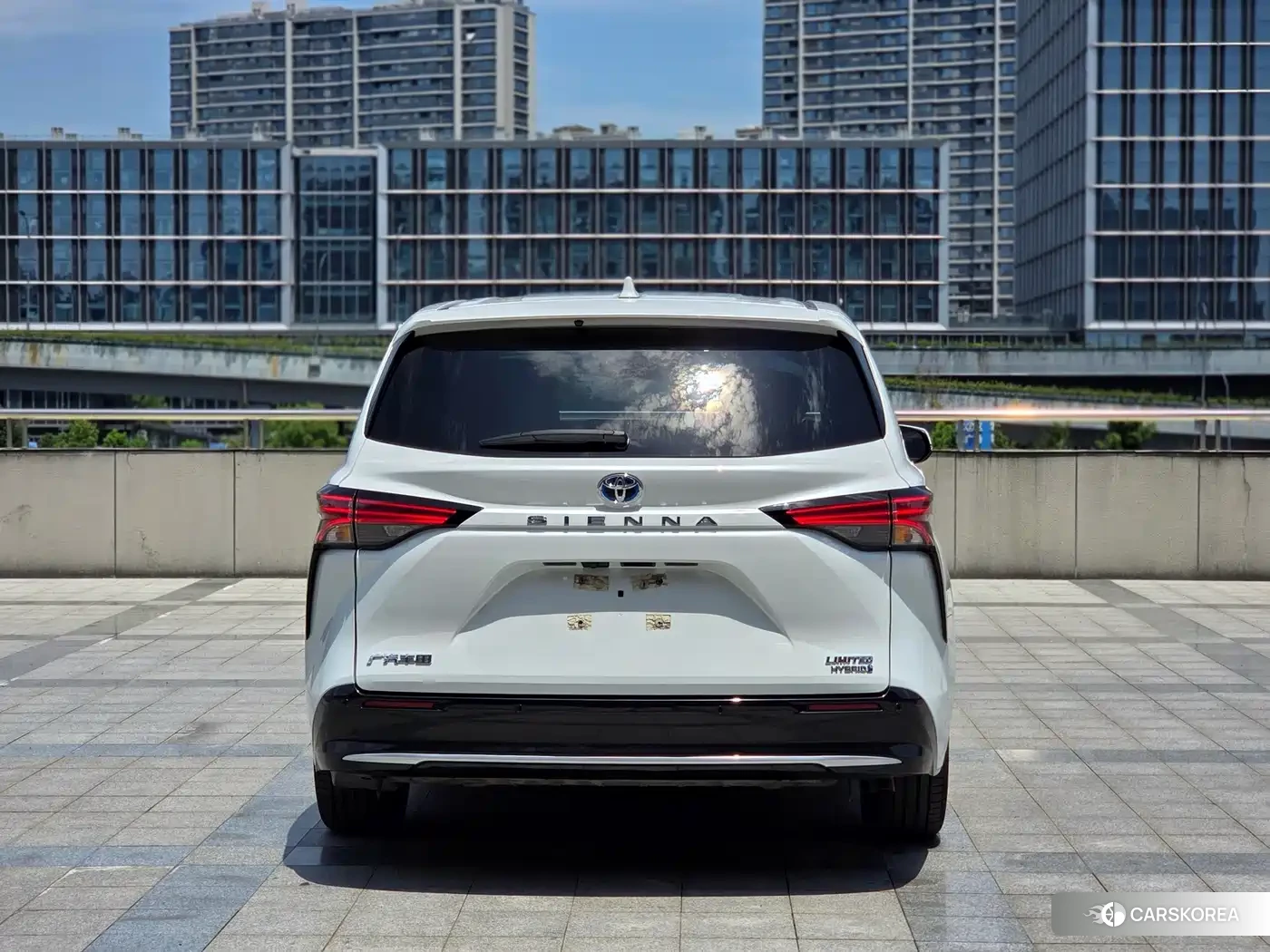 Toyota Sienna id 4622416 из Китая 14