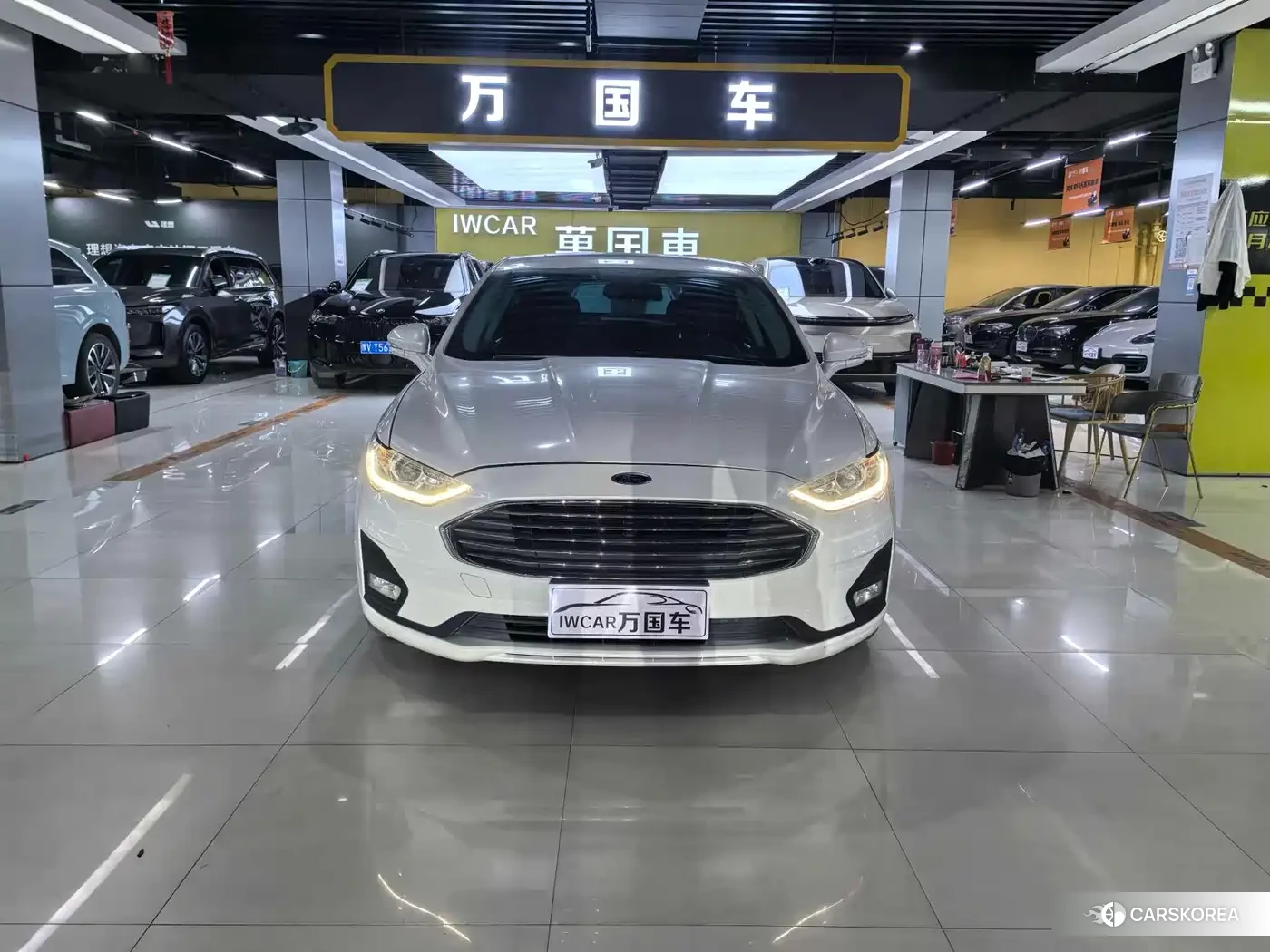 Ford Mondeo 2021 Белый из Китая, фото 4