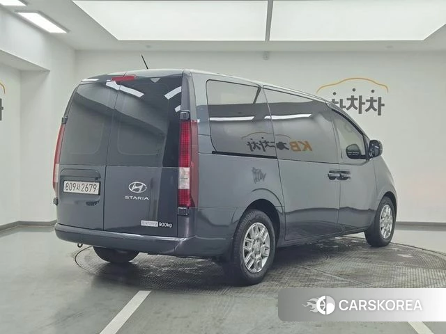 Hyundai Staria id 3877019 из Кореи 14