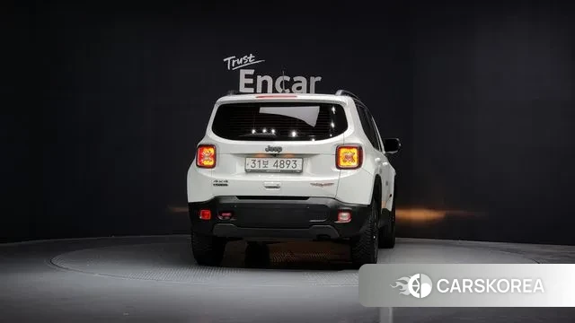 Jeep Renegade id 3351054 из Кореи 14