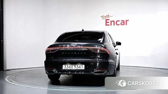 Hyundai The New Grandeur IG id 4573903 из Кореи 28