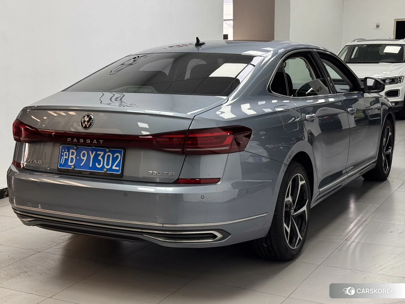 Volkswagen Passat 2021 Темно-серый из Китая, фото 4