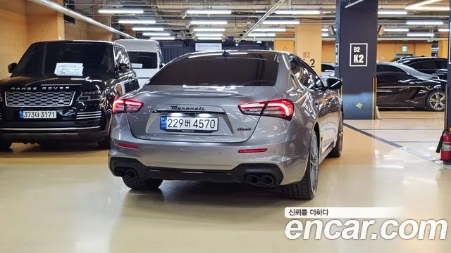 Maserati Ghibli id 2910942 из Кореи 14