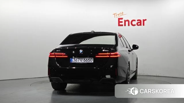 BMW 5 Series (G60) id 4505149 из Кореи 14