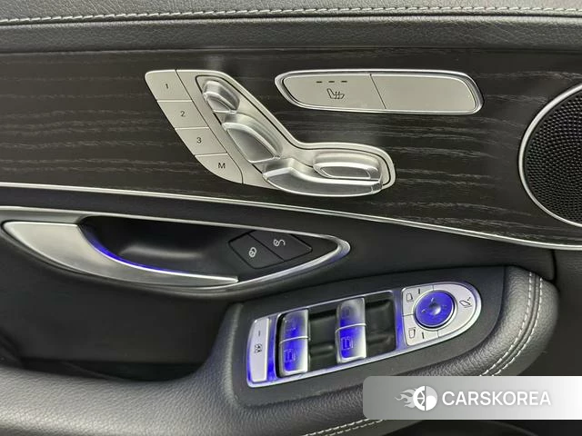 Mercedes-Benz Class C id 4299546 из Китая 10