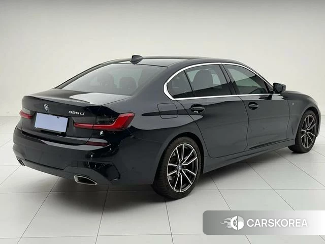 BMW 3 series 2021 Черный из Китая, фото 4