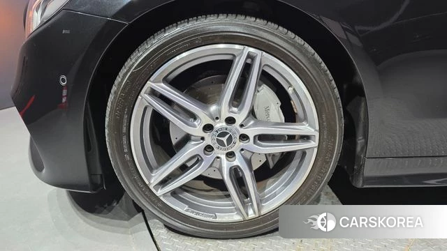 Mercedes-Benz E-Class W213 id 4477016 из Кореи 26