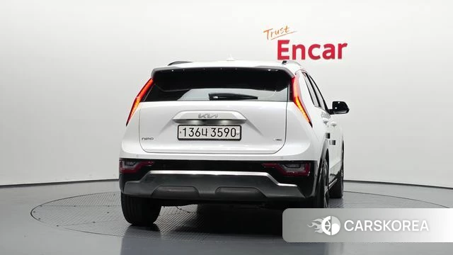Kia Di Ol Nu Niro id 4422949 из Кореи 24