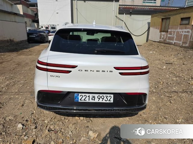 Genesis GV70 id 3786025 из Кореи 12