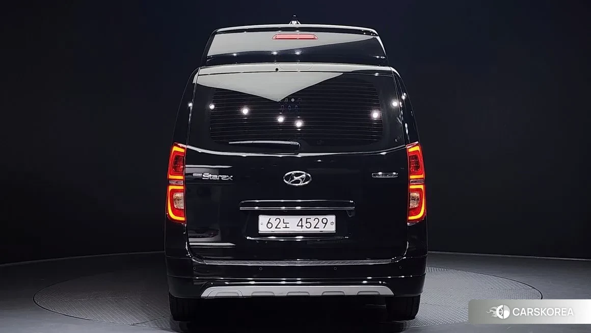 Hyundai The New Grand Starex id 1447328 из Кореи 14