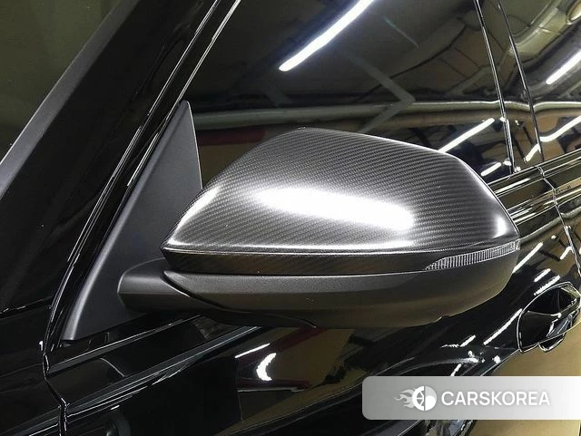 Audi RSQ8 (4M) id 4700735 из Кореи 14