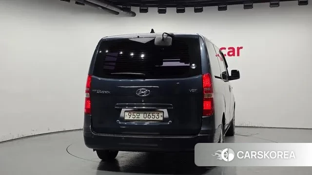 Hyundai The New Grand Starex id 3198796 из Кореи 14