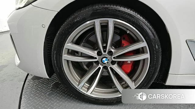 BMW 5 Series (G30) id 4351297 из Кореи 30